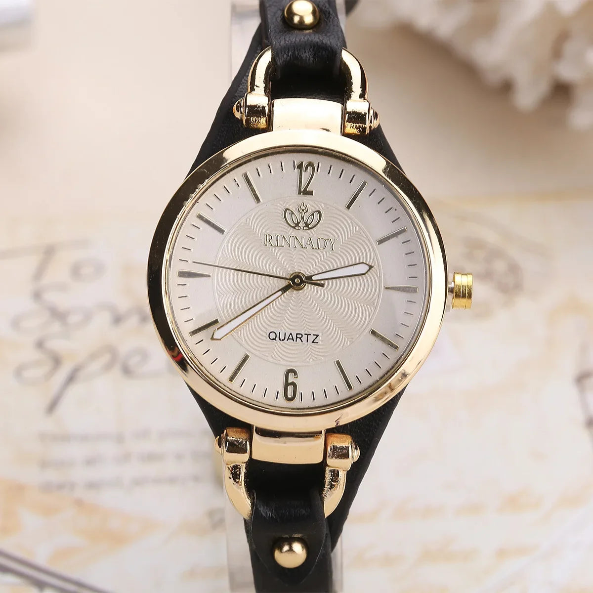 Elegrant Women Watch